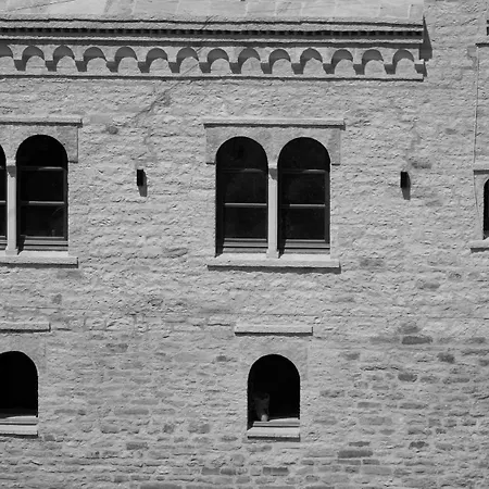 Bizant House Boutique Hotell Gjirokastër