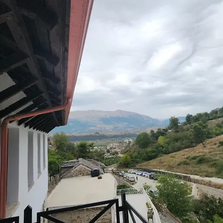Bizant House Boutique Hotell Gjirokastër