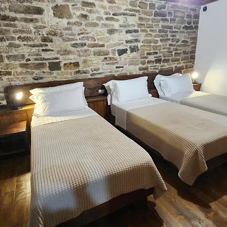 Bizant House Boutique Gjirokastër