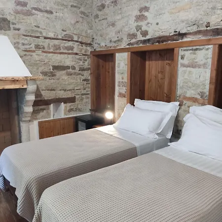 Bizant House Boutique Hotell *