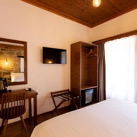 Bizant House Boutique Hotel *