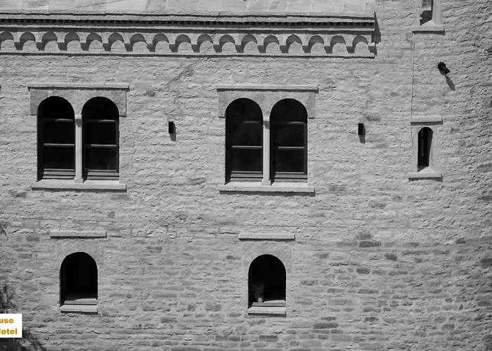 Bizant House Boutique Hotel Gjirokastër