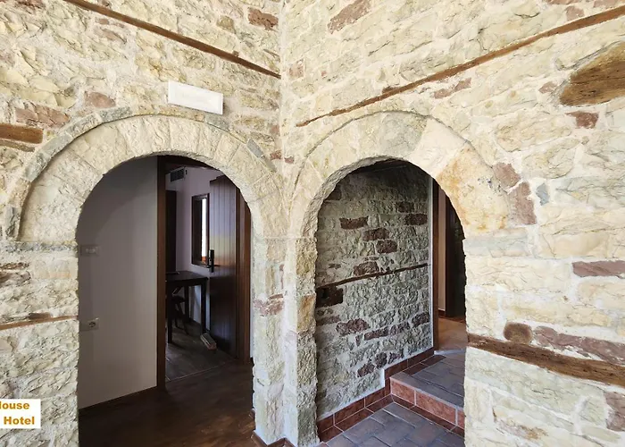 Bizant House Boutique Hotel Gjirokastër